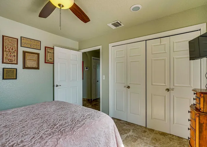 Holiday home Views + Fire Pit: Hilltop Retreat In Rio Rico! *