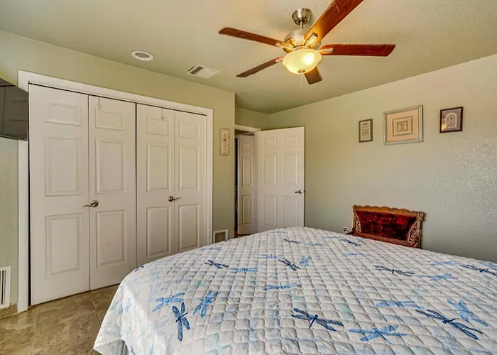Views + Fire Pit: Hilltop Retreat In Rio Rico! *
