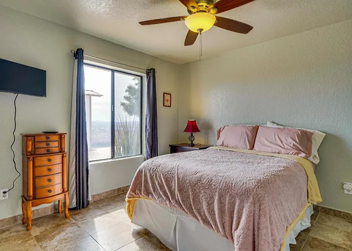 Views + Fire Pit: Hilltop Retreat In Rio Rico!